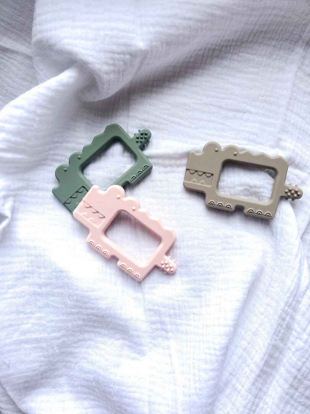 anneau de dentition "crocodile rose"