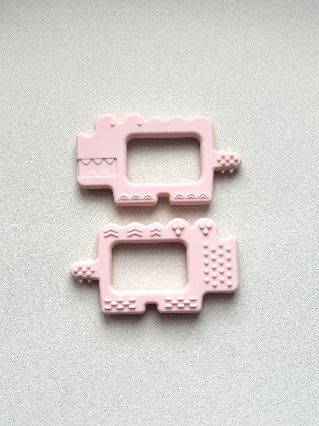 anneau de dentition "crocodile rose"