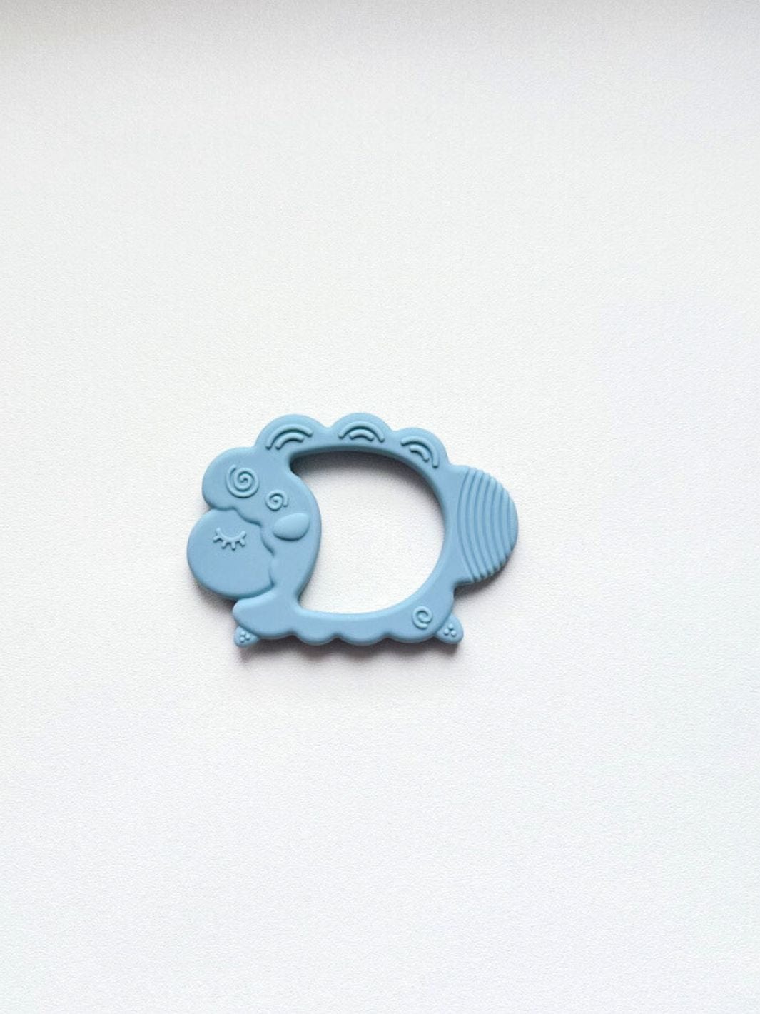 Anneau de dentition "mouton bleu"