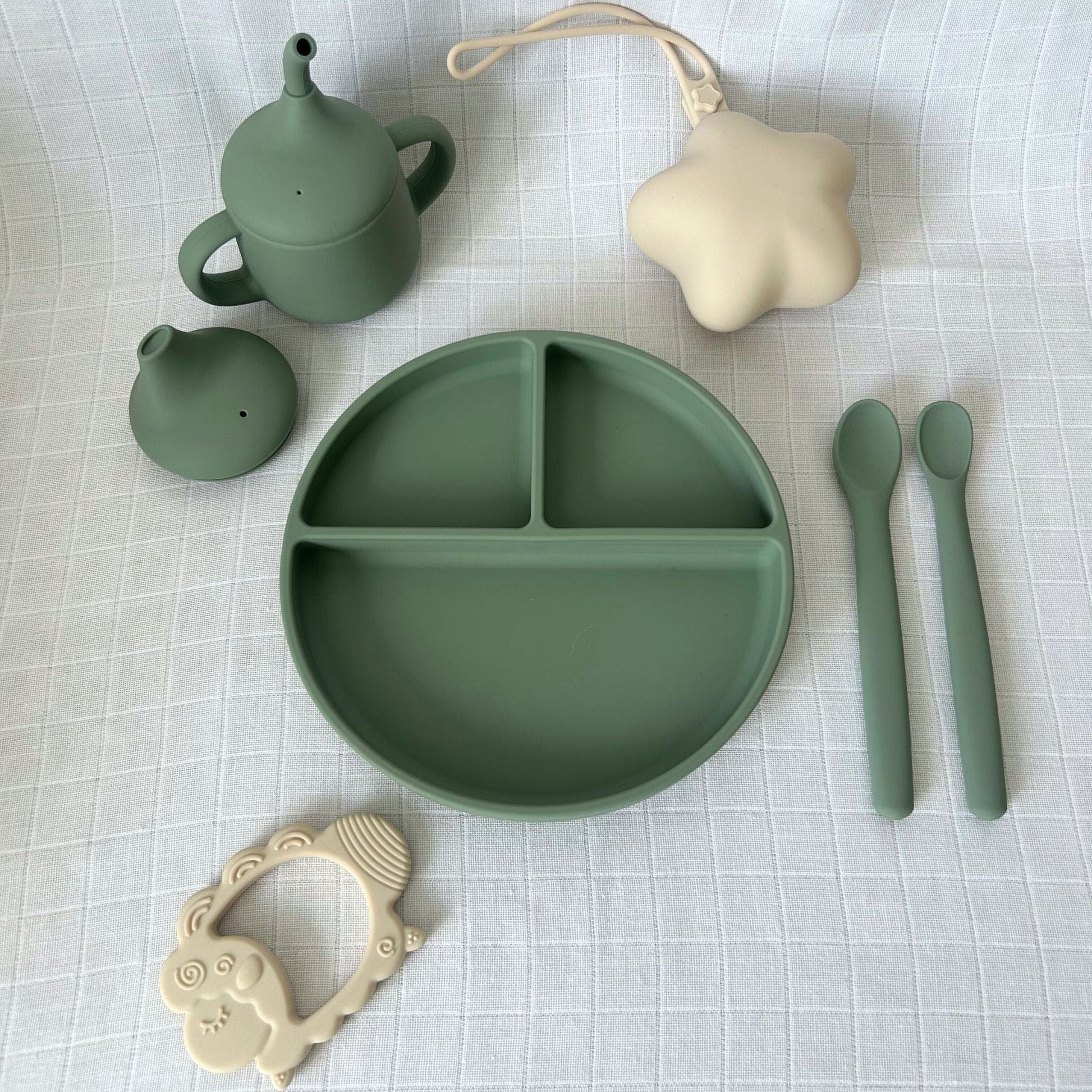 Ensemble de vaisselle et accessoires en silicone pour bébé l vert