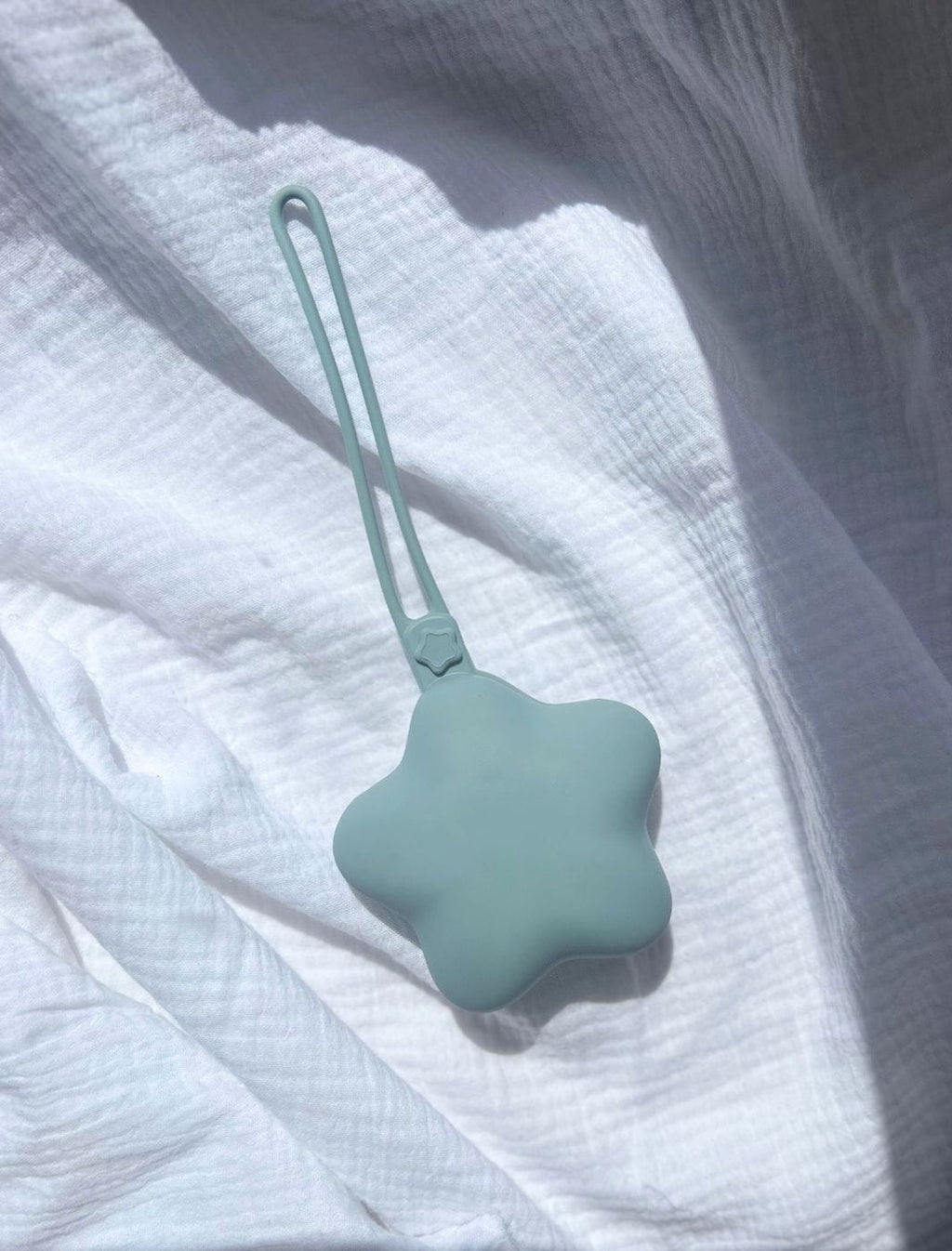 Range-tétine en silicone étoile bleu – Étui pratique et hygiénique bébé